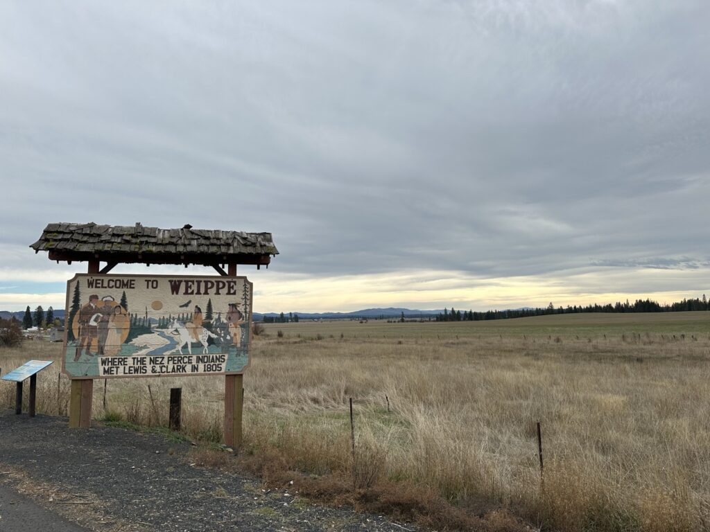 Weippe-Sign-Prairie